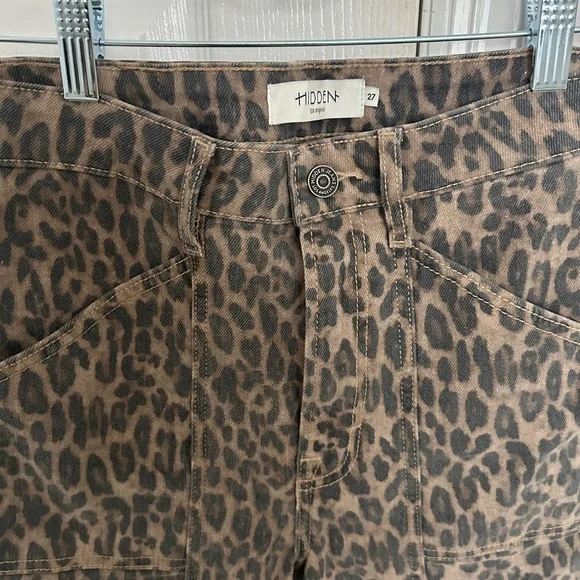 Hidden Los Angeles High Rise Leopard Print Jeans - Picture 4 of 6